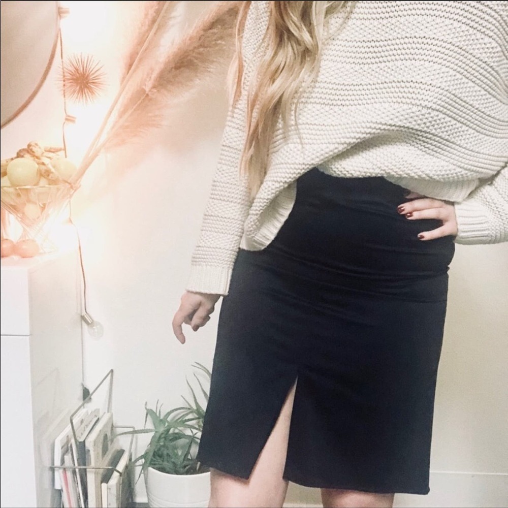 NEW BANANA REPUBLIC Black Slit Front Classic Bodycon Work Pencil Knee Skirt 6